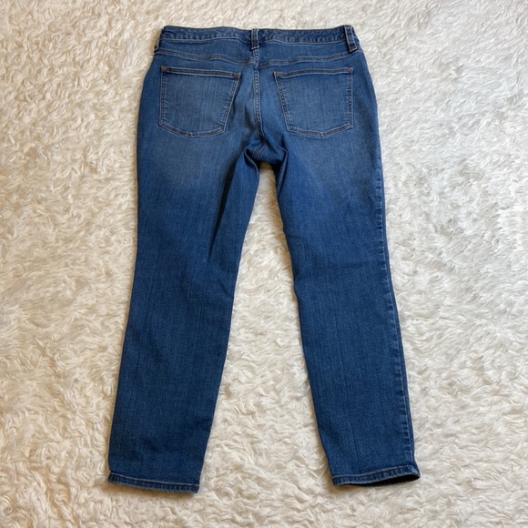 Universal Thread High Rise Skinny Short Blue Jeans - Picture 3 of 8